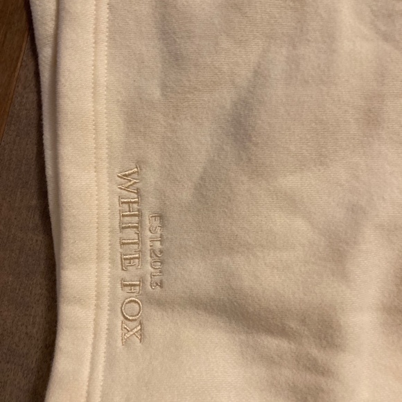 Matching white fox set in yellow new - Picture 5 of 5